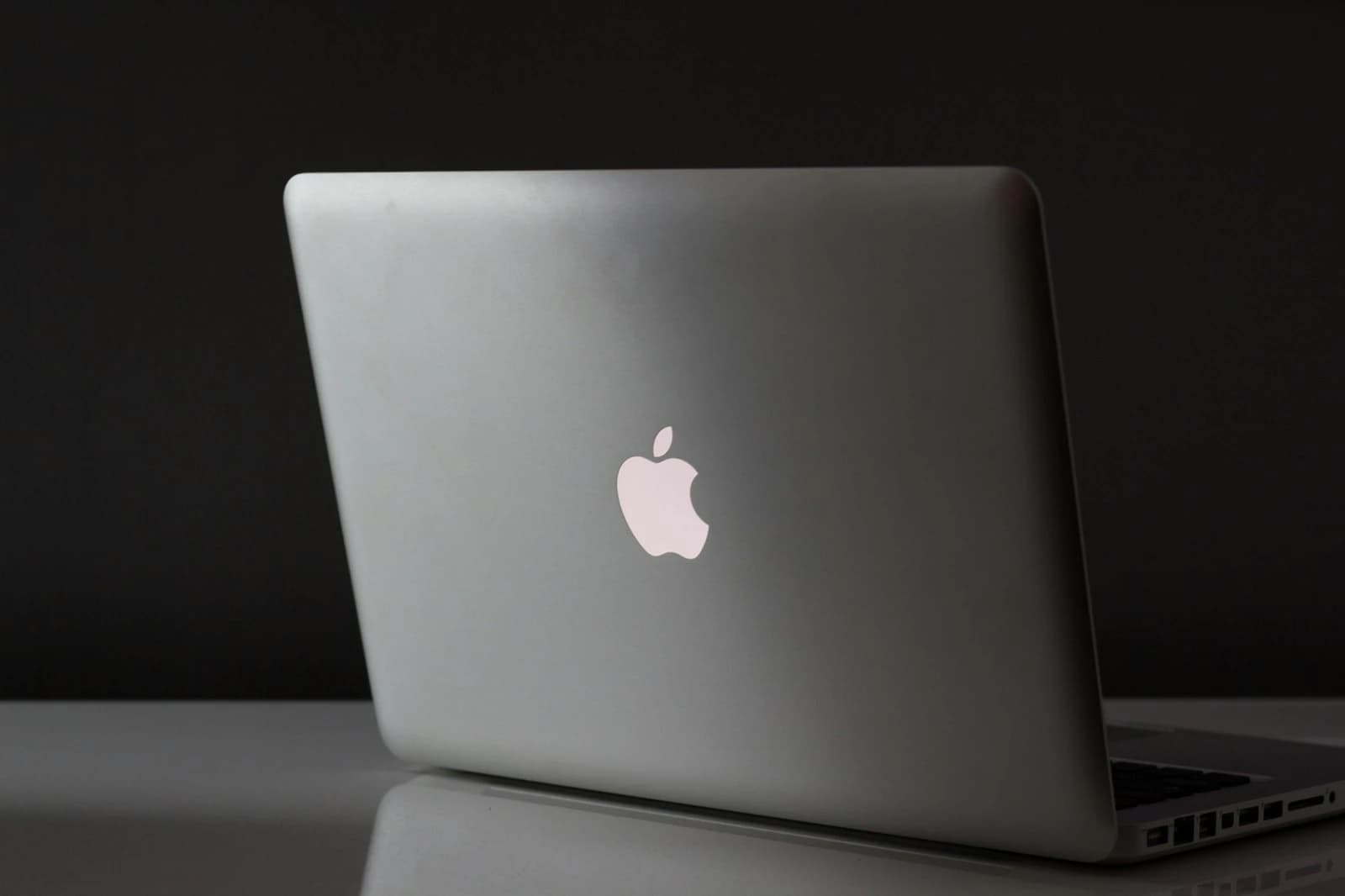 How to Clear Messages Storage and Delete Old iPhone Backups on a Mac